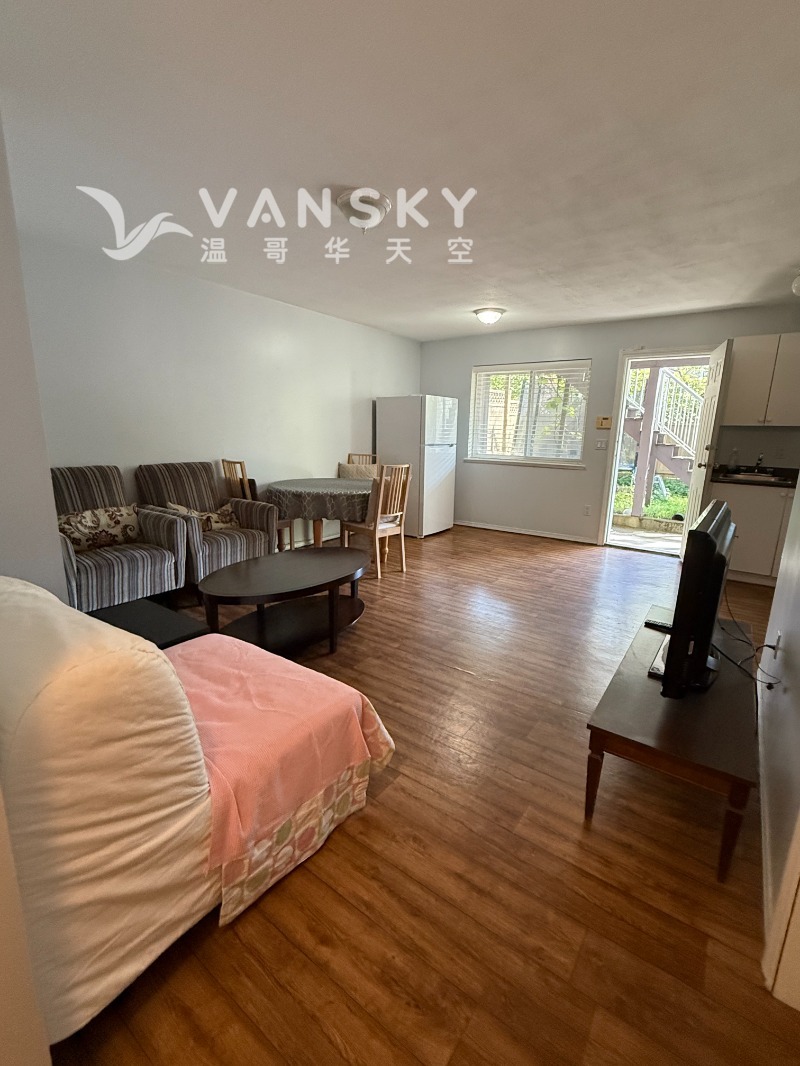 250426162703_2bedrm-Living area.jpg